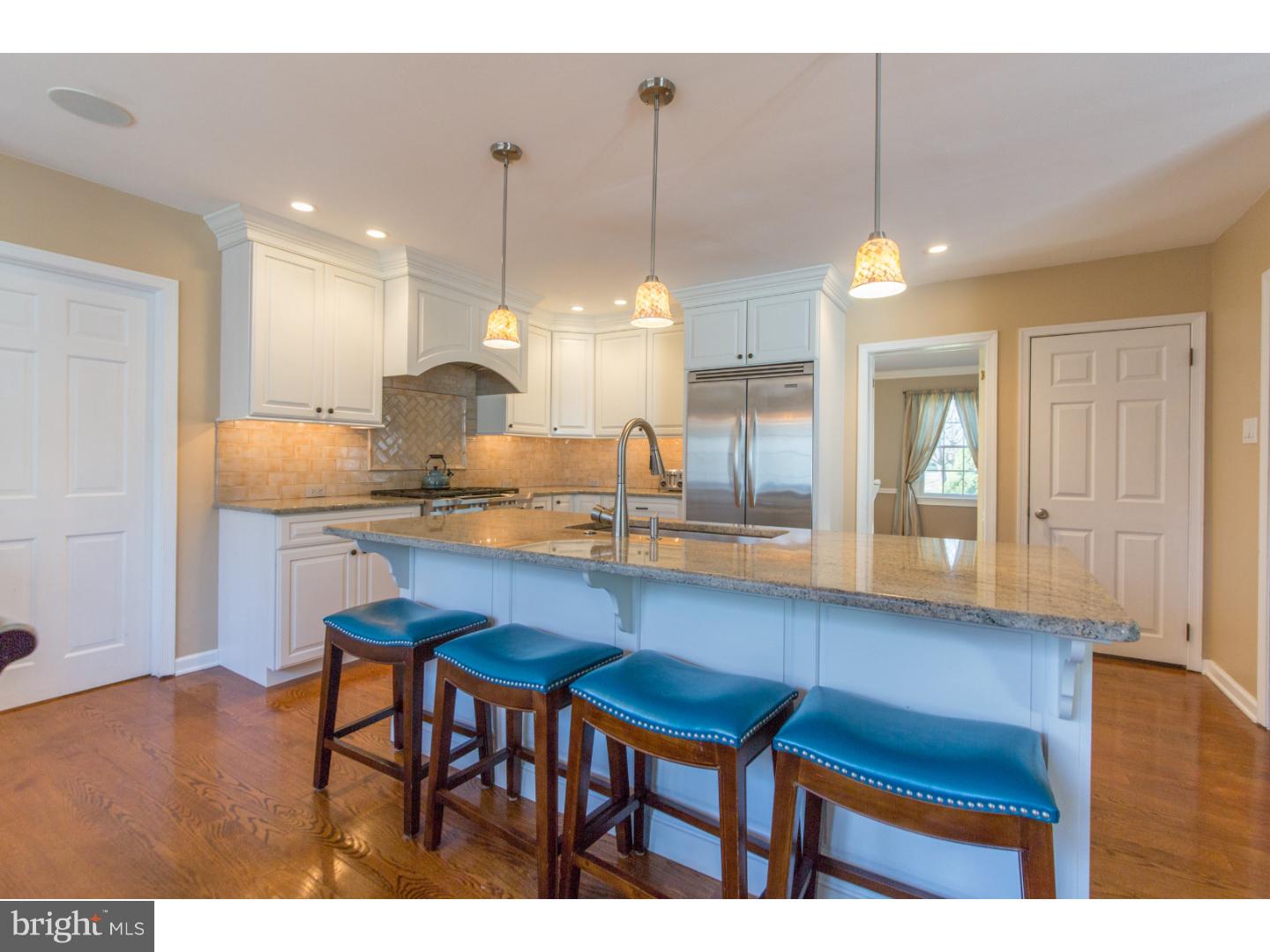 382 Ramsey Road Yardley, PA 19067 - Photo 3 of 25 Kitchen