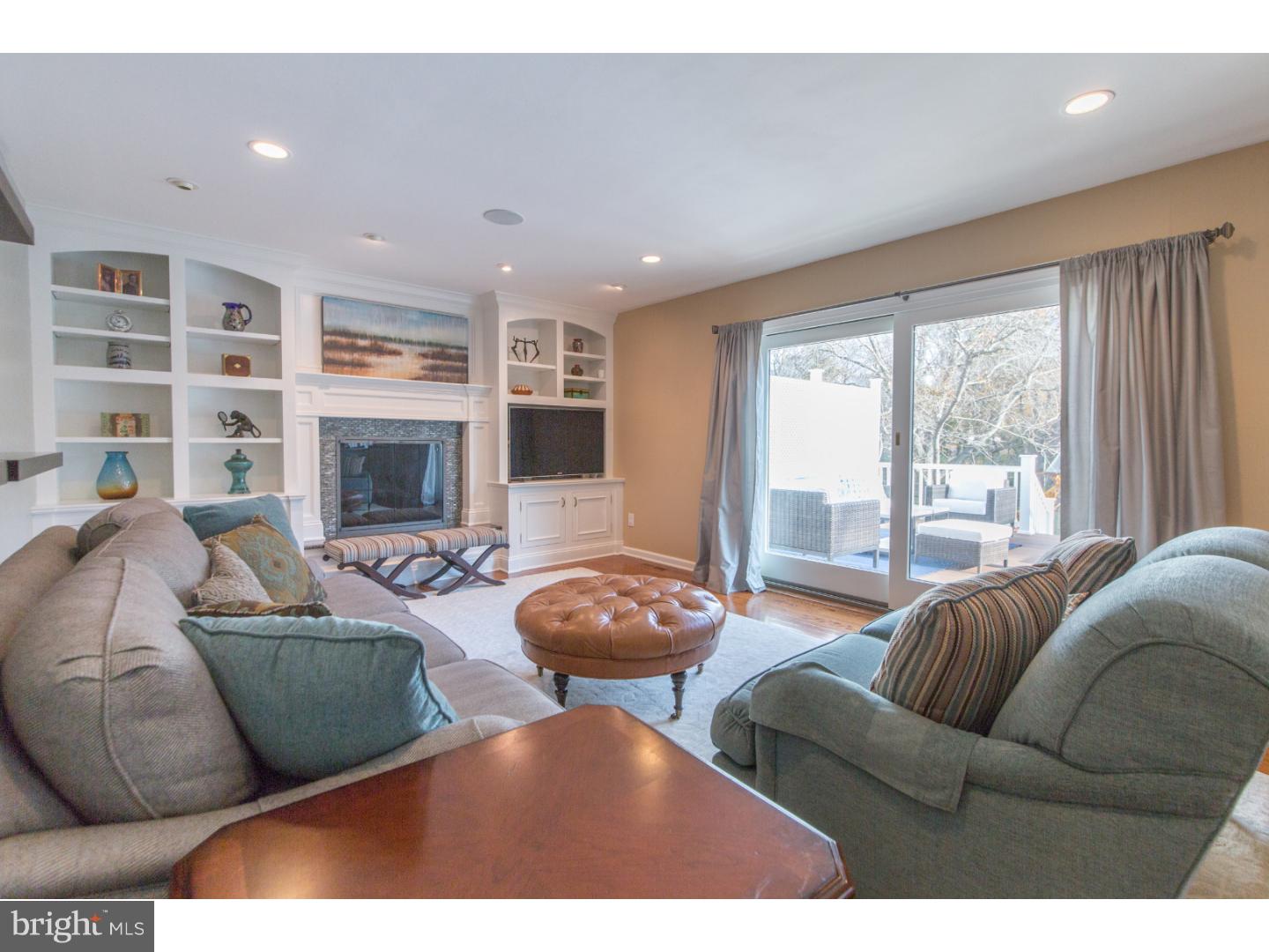 382 Ramsey Road Yardley, PA 19067 - Photo 8 of 25 Family Room