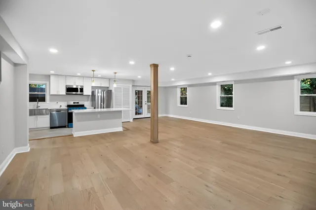 $650,000 | 712 Congress Street Southeast, Washington, DC 20032