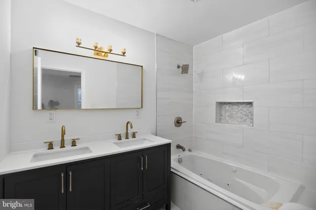 $650,000 | 712 Congress Street Southeast, Washington, DC 20032