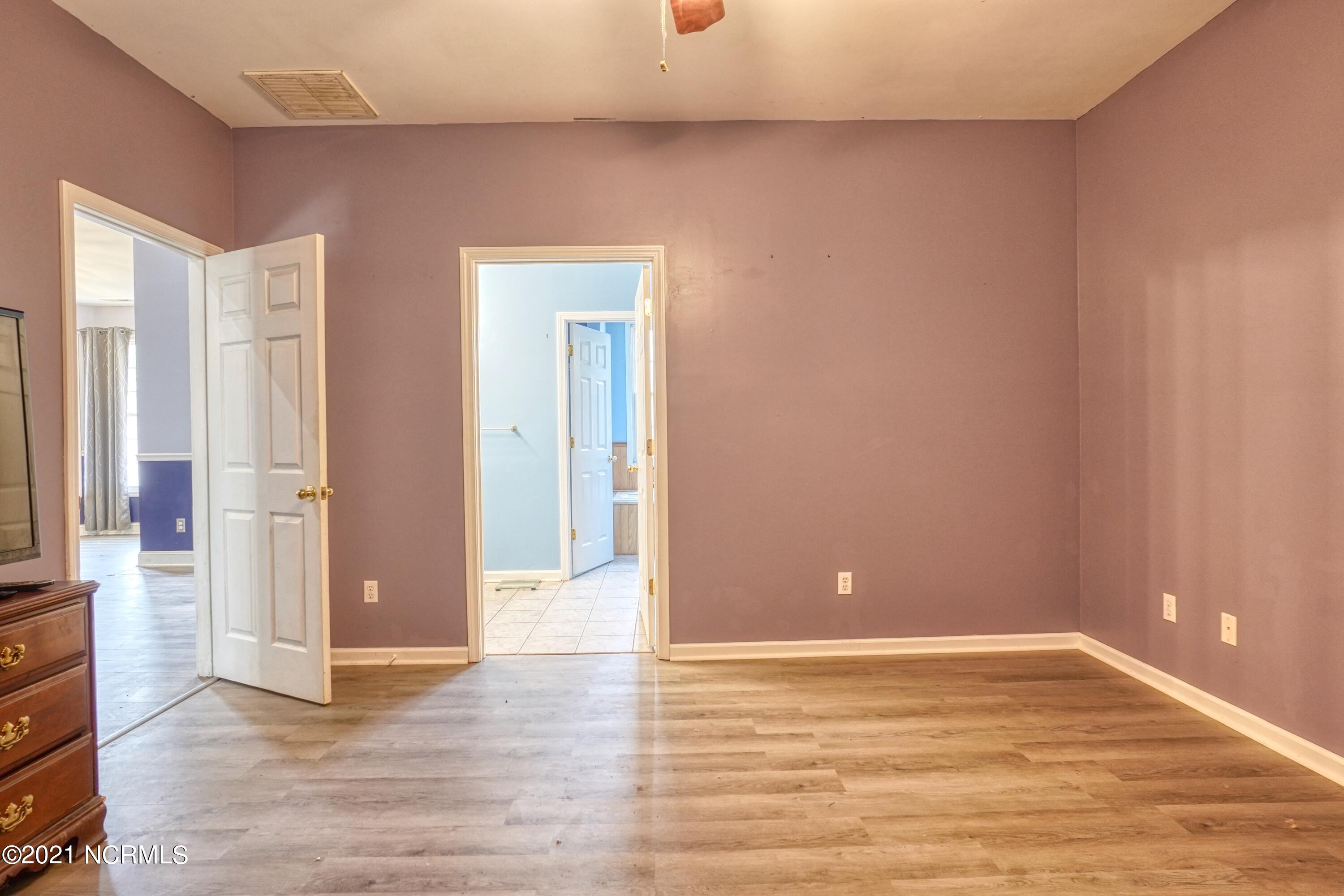 1165 Buchanan Road Southport, NC 28461 - Photo 10 of 26 10