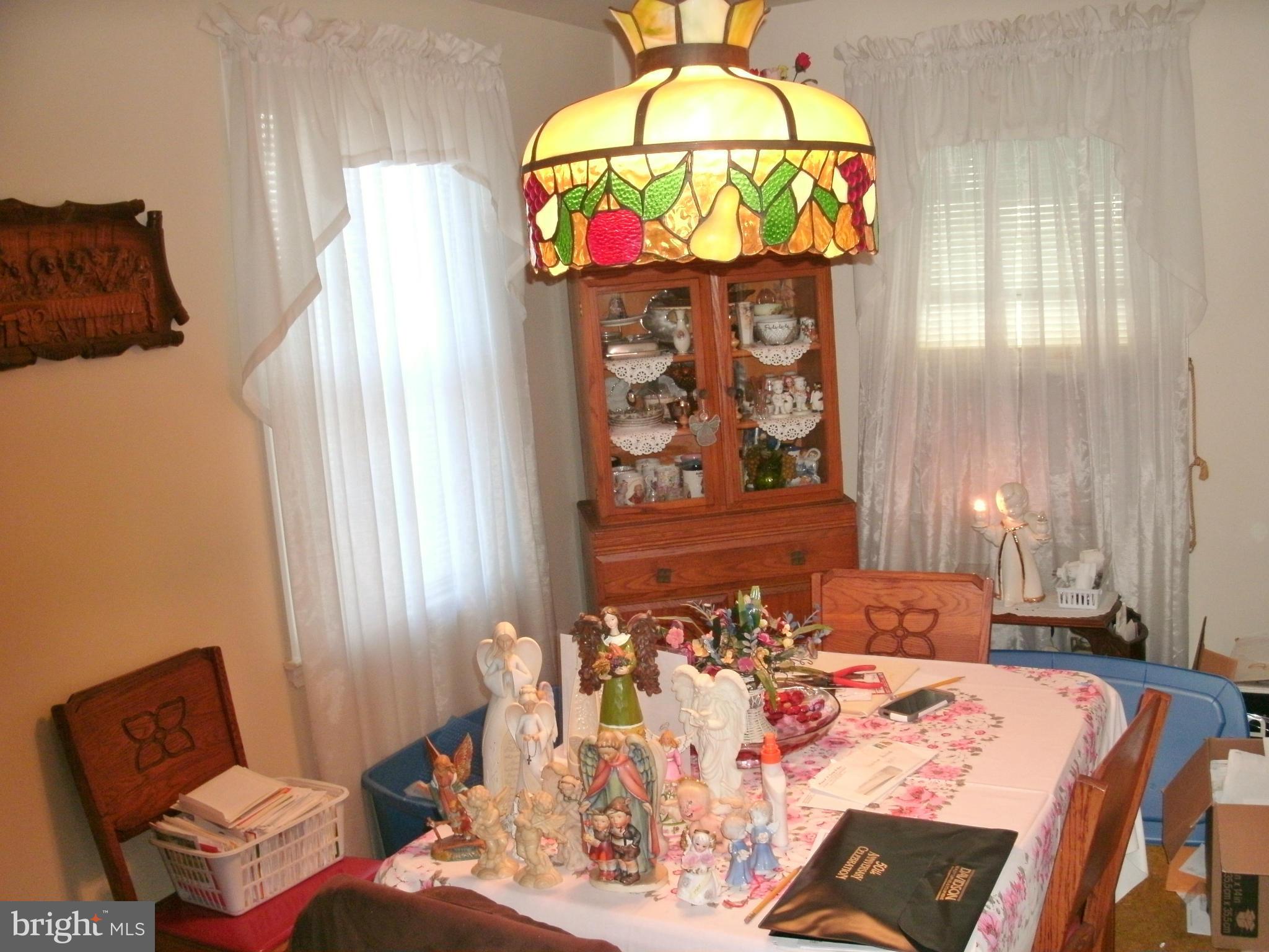 1944 Searles Road Baltimore, MD 21222 - Photo 4 of 17 Awaiting Your Own Family Gatherings