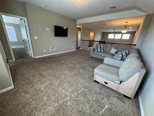 $2,850 | 273 Everglade Drive, Buda, TX 78610