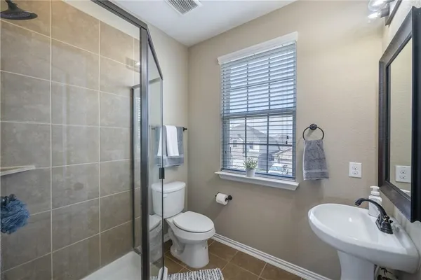 $2,850 | 273 Everglade Drive, Buda, TX 78610