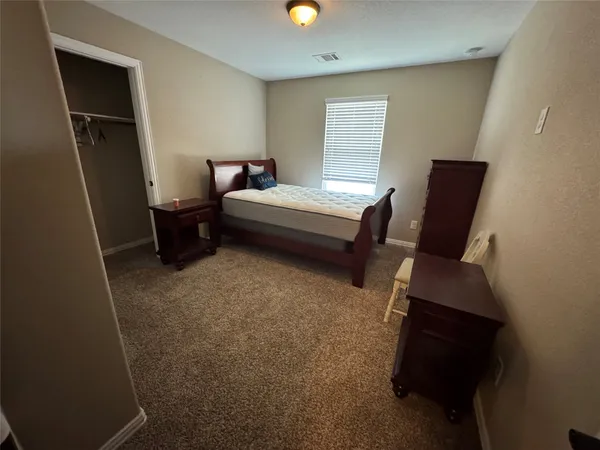 $2,850 | 273 Everglade Drive, Buda, TX 78610