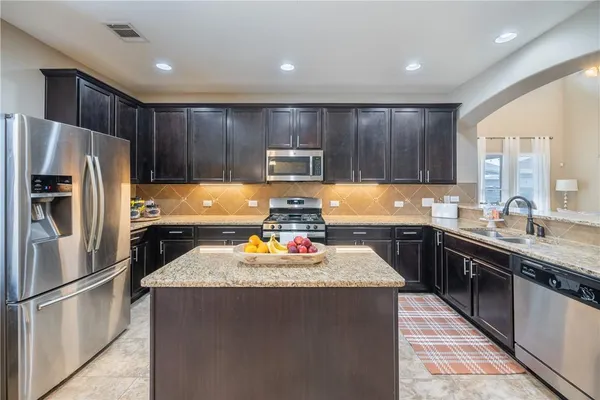 $2,850 | 273 Everglade Drive, Buda, TX 78610