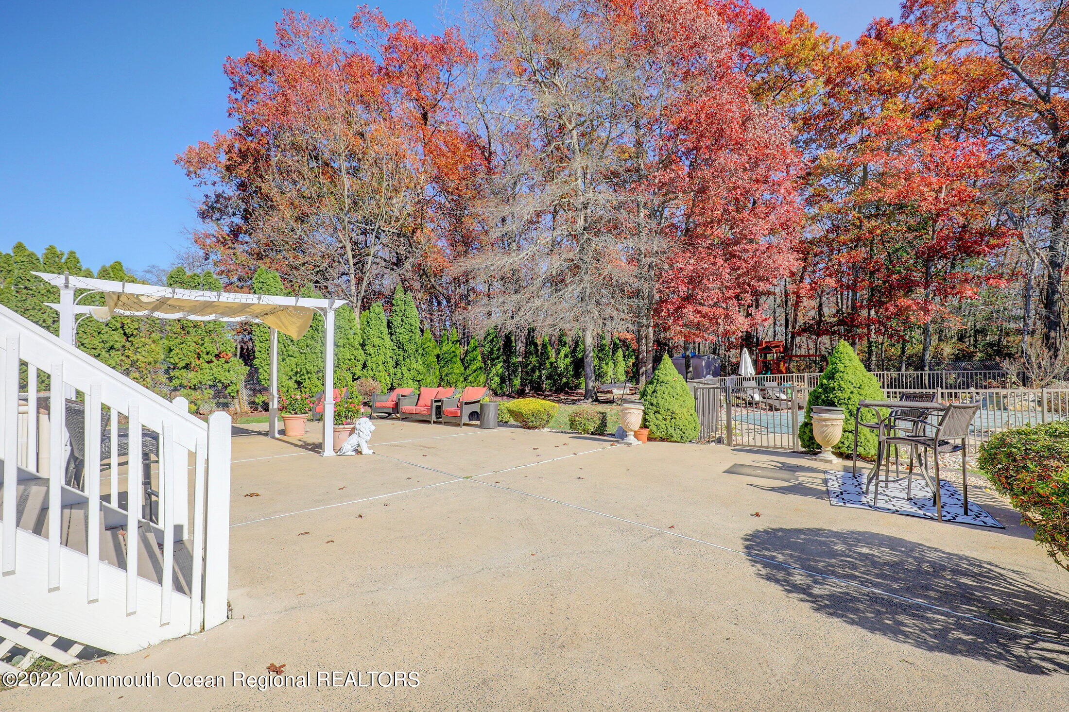 389 Meadowood Road Jackson, NJ 08527 - Photo 27 of 44 Backyard (1)