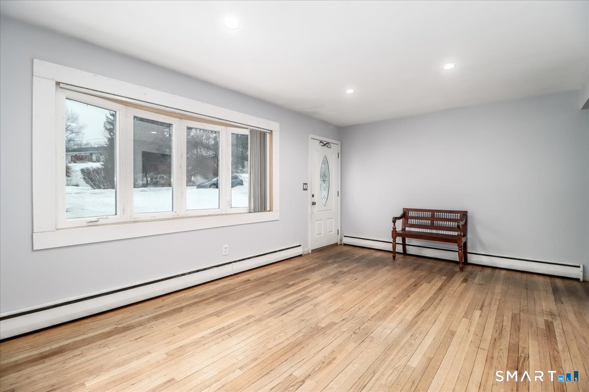 12 High View Road New Milford, CT 06776 - Photo 8 of 25 Living