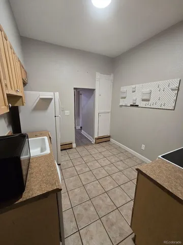 $1,650 | 3127 West 28th Avenue, Unit 7, Denver, CO 80211