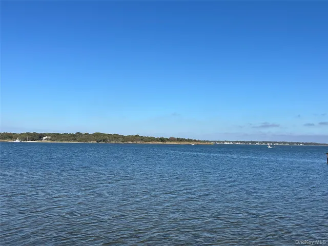 $389,900 | 49 Shore Drive, Mastic Beach, NY 11951