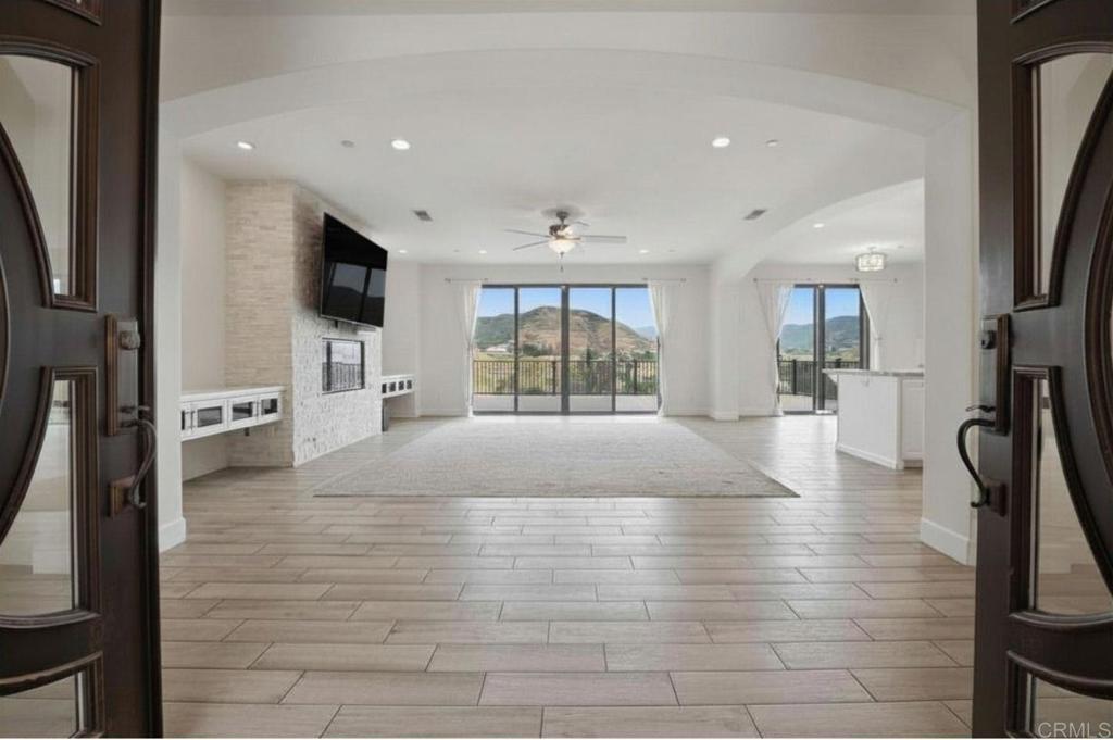 1910 Harbison Canyon Road El Cajon, CA 92019 - Photo 5 of 71