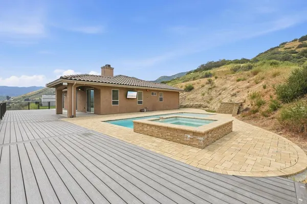 $1,375,000 | 1910 Harbison Canyon Road, El Cajon, CA 92019