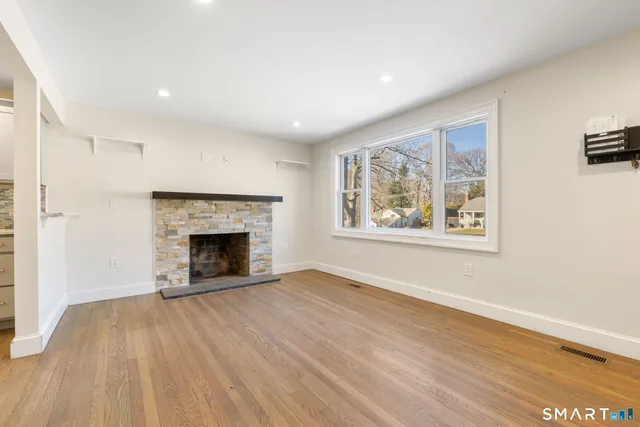 $399,980 | 247 Chester Street, East Hartford, CT 06108