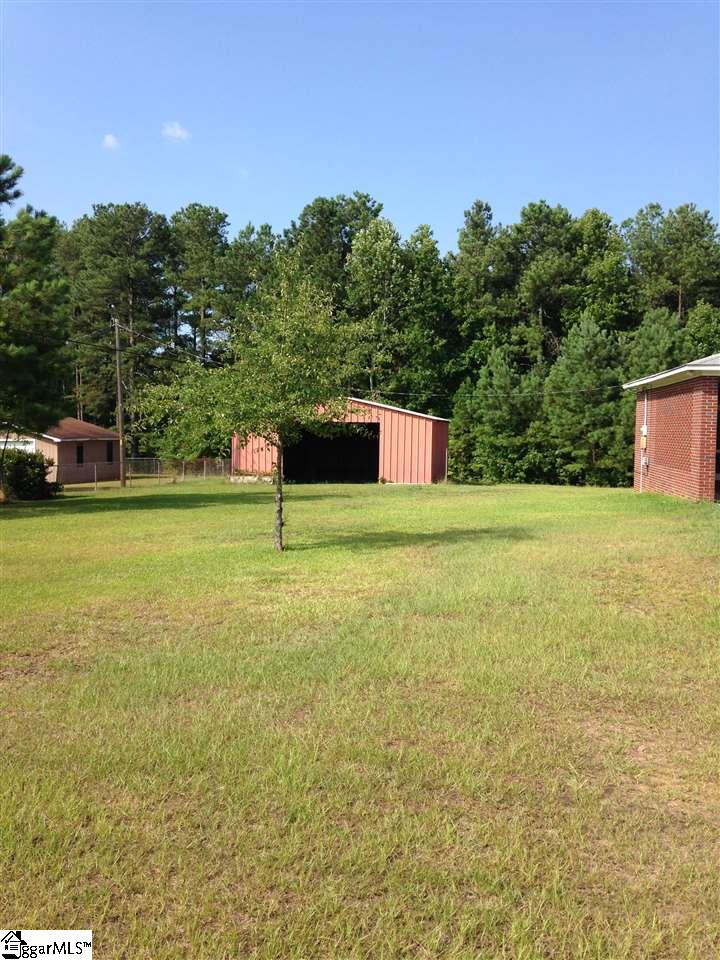 634 Forest Road Clinton, SC 29325 - Photo 5 of 23 Gallery Image 5