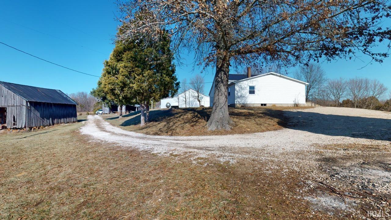 3255 North 125th Road East Jasper, IN 47546 - Photo 4 of 28 Gallery Image 4