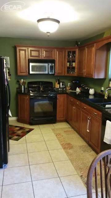 4376 Regency Road Swartz Creek, MI 48473 - Photo 2 of 20 20448989-1.JPG