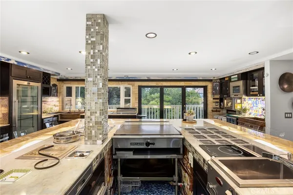 $2,189,999 | 6641 East Canyon Hills Road, Anaheim Hills, CA 92807