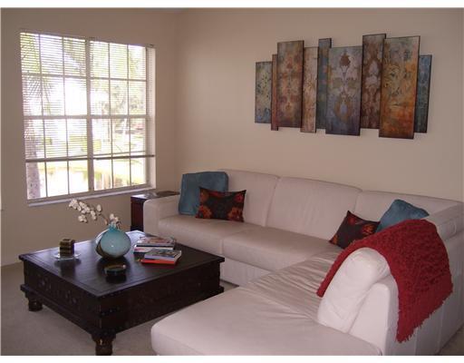6355 La Costa Drive, Unit L Boca Raton, FL 33433 - Photo 10 of 14 living room