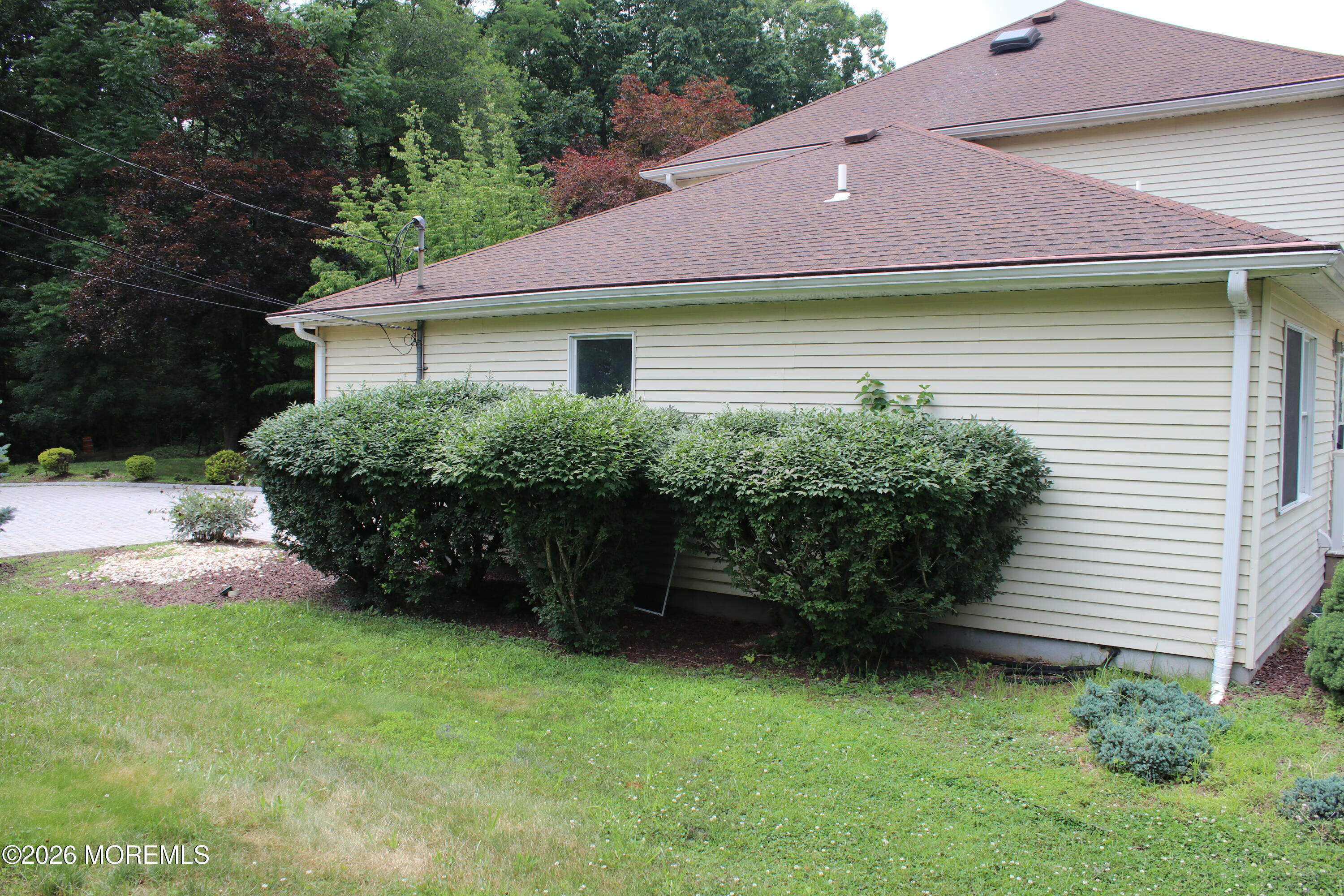 30 Mill Road Manalapan, NJ 07726 - Photo 10 of 63 IMG_8941