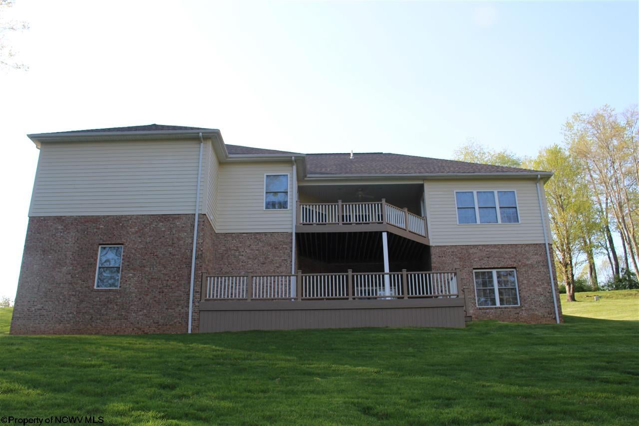 209 Pheasant Ridge Road Bridgeport, WV 26330 - Photo 25 of 30 Gallery Image 25