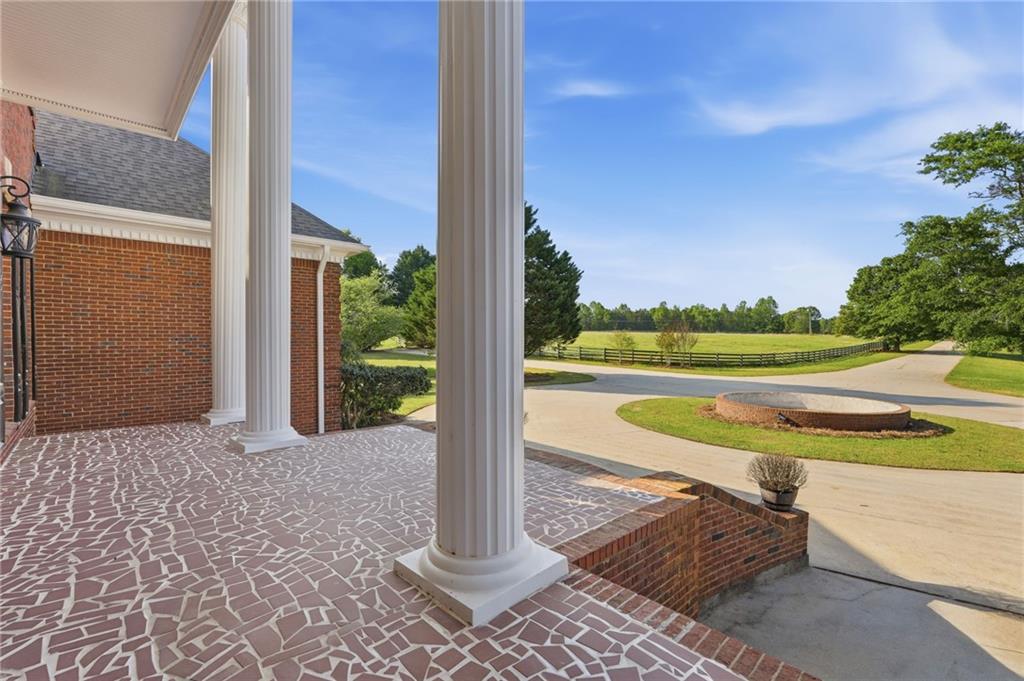 1202 Hodges Circle Mansfield, GA 30055 - Photo 19 of 188