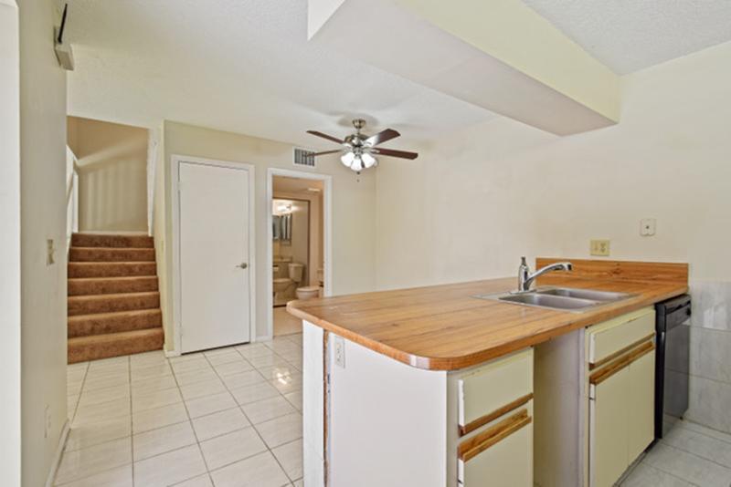 8535 Boca Rio Drive Boca Raton, FL 33433 - Photo 11 of 14 11