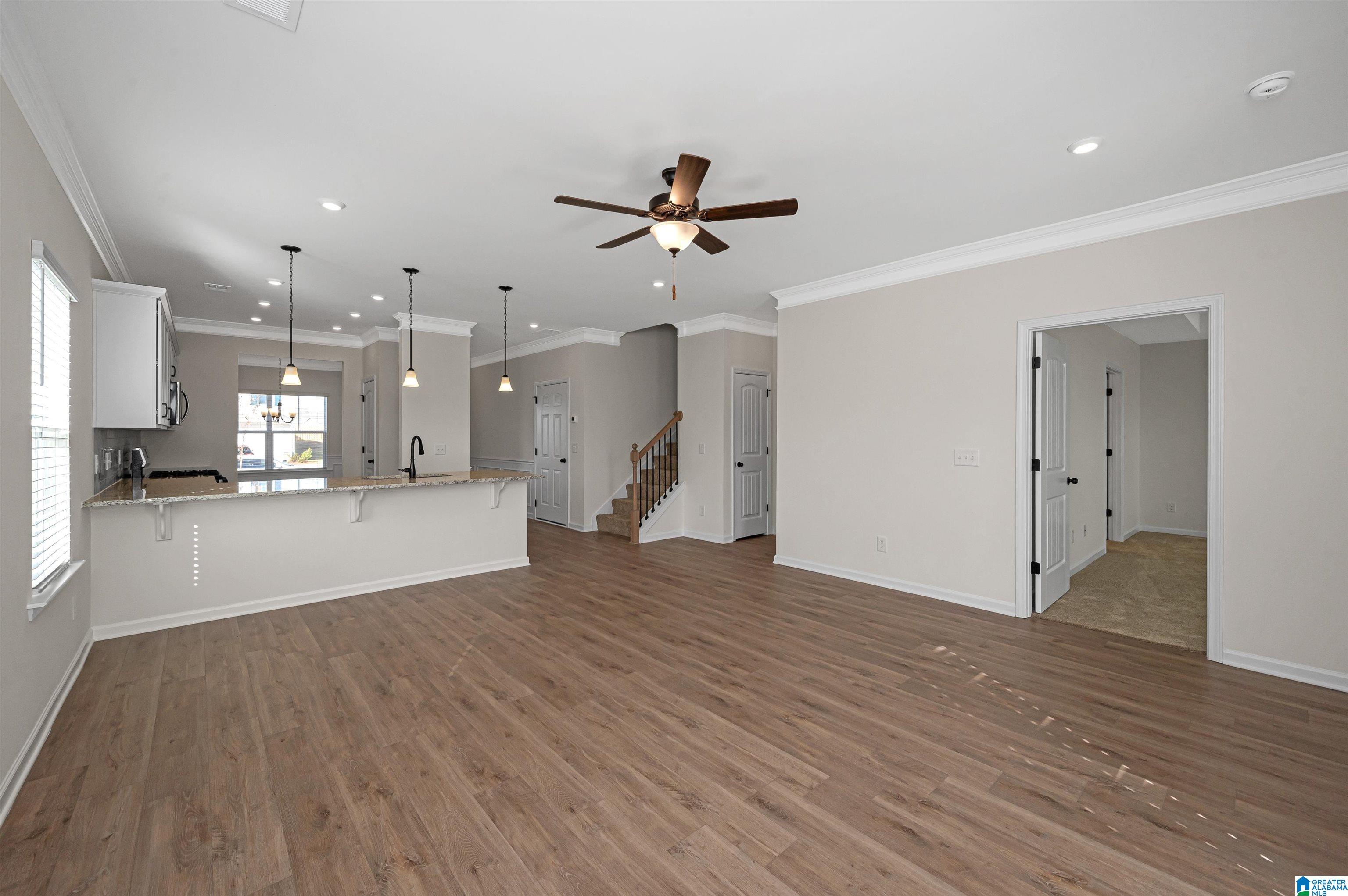 916 Ridgeway Avenue Columbiana, AL 35051 - Photo 10 of 32