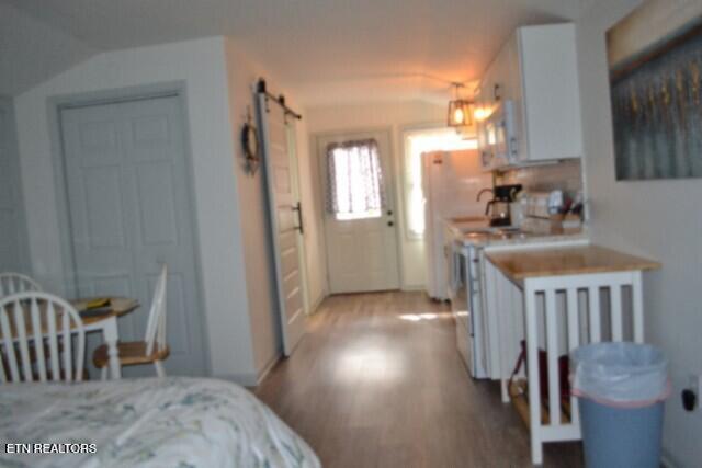 450 Cedar Hill Road Celina, TN 38551 - Photo 44 of 60 Unit 3- Upper Unit- Hall Way #3