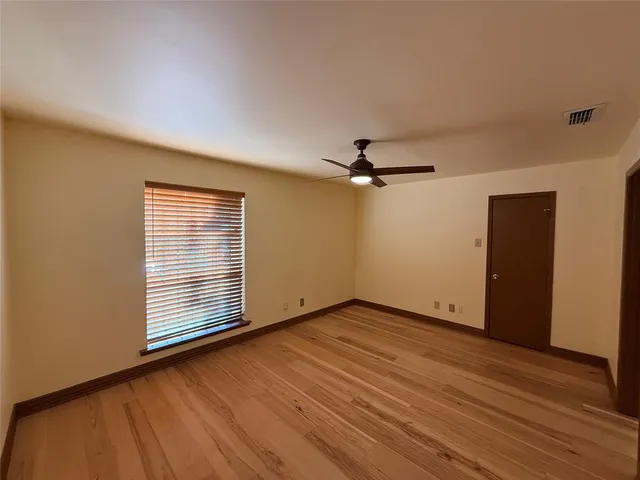 $2,595 | 12513 Burninglog Lane, Dallas, TX 75243