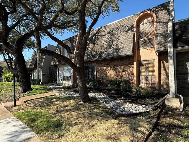 $2,595 | 12513 Burninglog Lane, Dallas, TX 75243