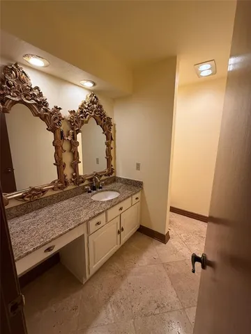 $2,595 | 12513 Burninglog Lane, Dallas, TX 75243