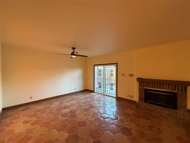 $2,595 | 12513 Burninglog Lane, Dallas, TX 75243