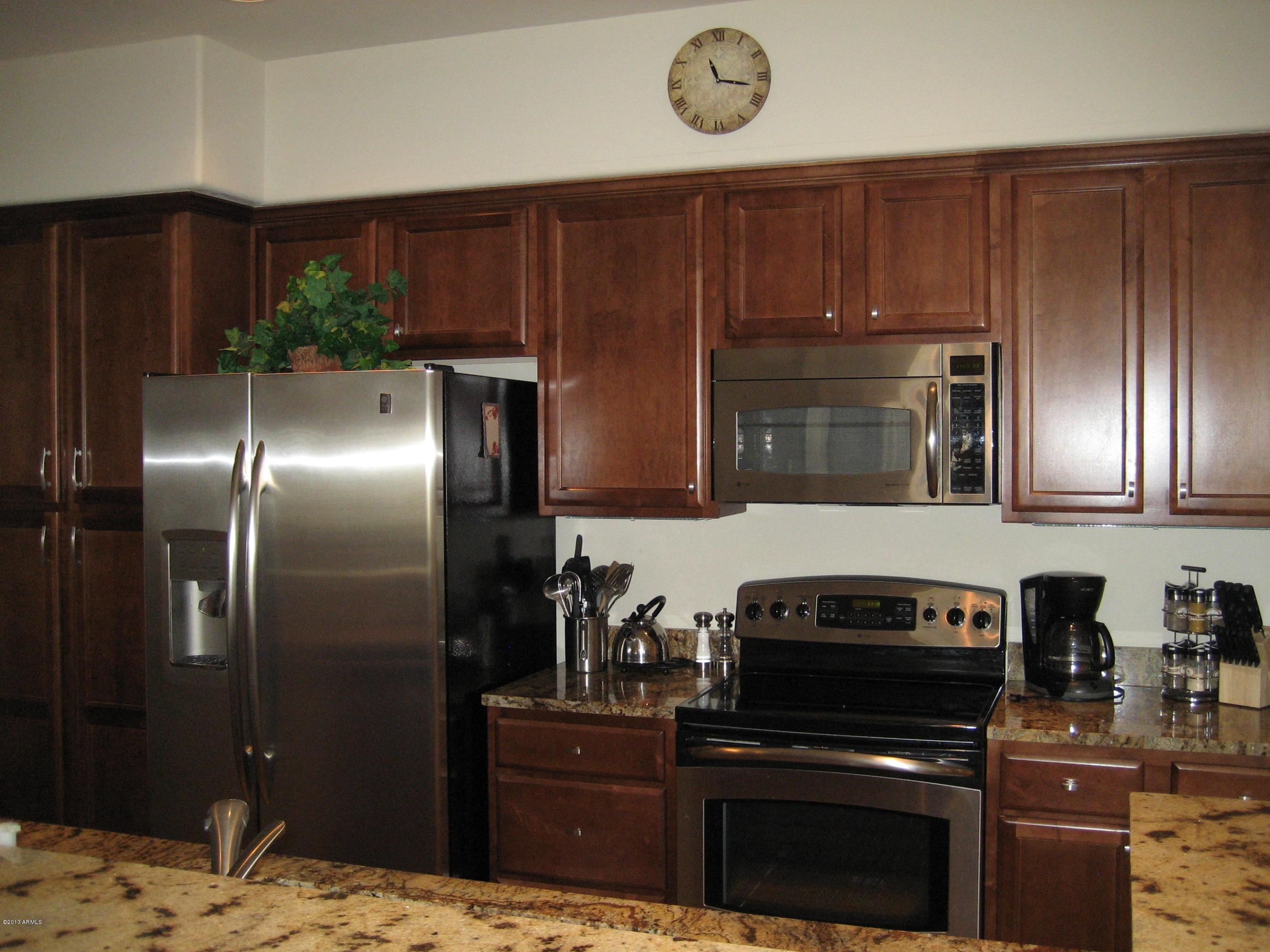 3935 East Rough Rider Road, Unit 1109 Phoenix, AZ 85050 - Photo 8 of 29 Kitchen