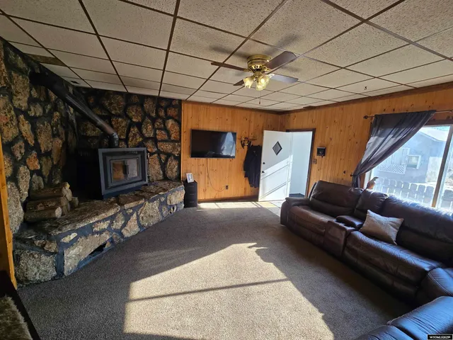 $199,999 | 124 L Street, Rock Springs, WY 82901