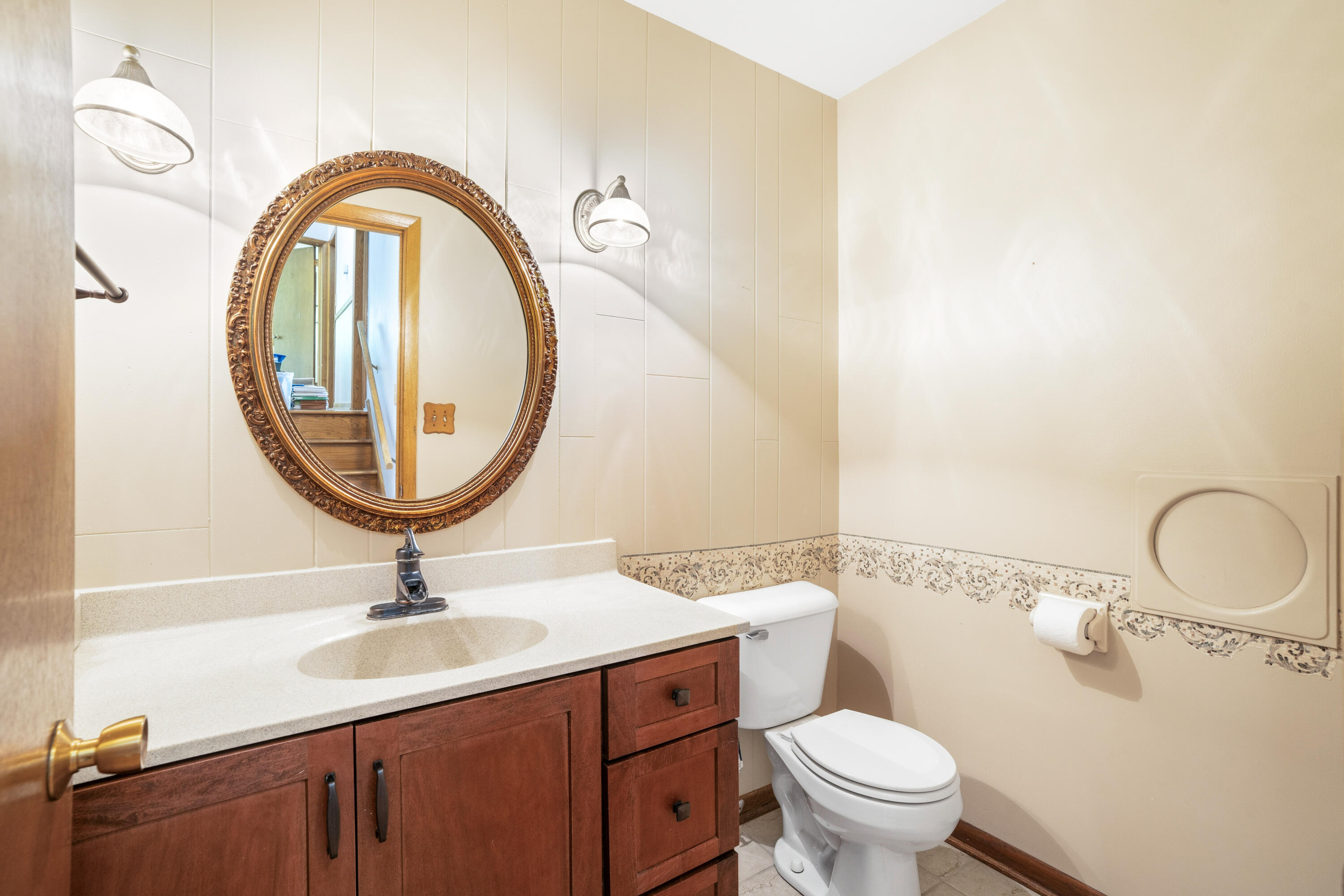 4514 Ridgecrest Drive Mount Pleasant, WI 53403 - Photo 12 of 29 1/2 Bath
