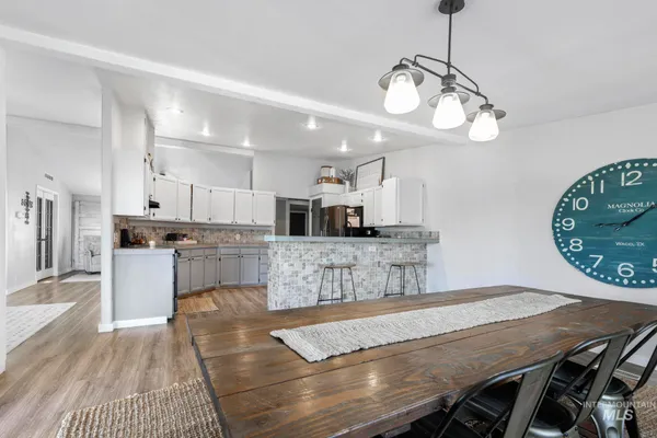 $499,000 | 26 East Huyser Drive, Shoshone, ID 83352