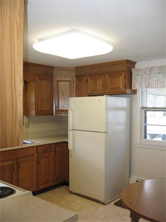 55 Rollins Street Springfield, MA 01109 - Photo 8 of 23 Gallery Image 8