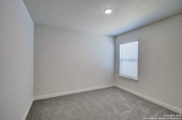 $339,990 | 2502 White Daisy Hill, Converse, TX 78109