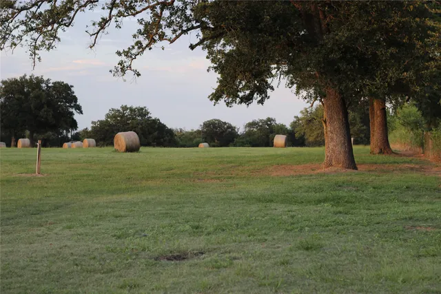 $399,900 | 5330 Highway 75 South, Madisonville, TX 77864