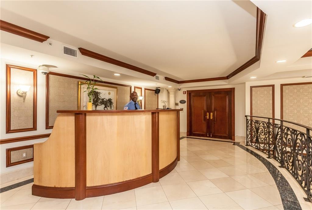 16900 North Bay Road, Unit 21005 Sunny Isles Beach, FL 33160 - Photo 13 of 27