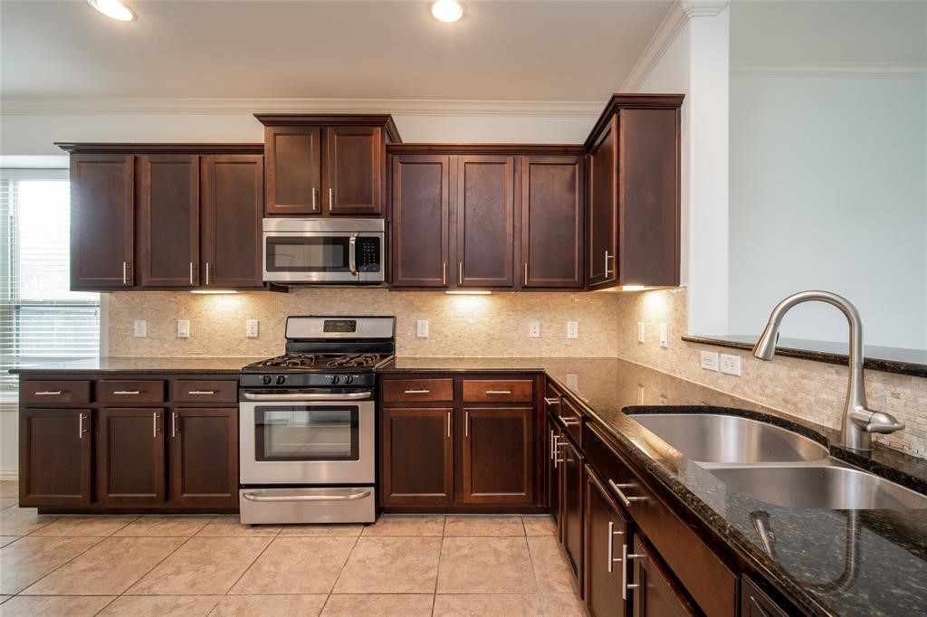 6731 Trinity Trail Lane Rosenberg, TX 77469 - Photo 12 of 36