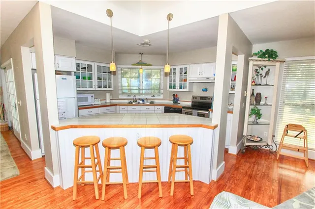 $8,500 | 181 North Gulf Boulevard, Unit 4, Boca Grande, FL 33921