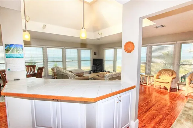 $8,500 | 181 North Gulf Boulevard, Unit 4, Boca Grande, FL 33921