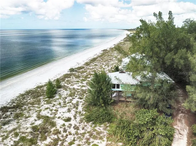 $8,500 | 181 North Gulf Boulevard, Unit 4, Boca Grande, FL 33921