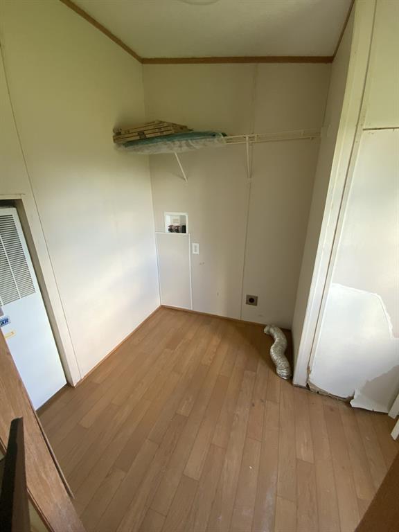 929 Neighbors Corner Road Mart, TX 76664 - Photo 9 of 28 a view of a room with an empty space