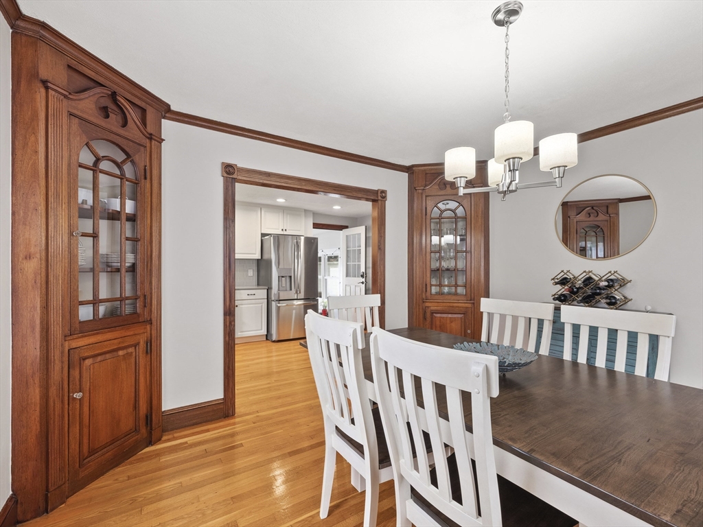 9 Lynnbrook Road Lynnfield, MA 01940 - Photo 11 of 33 Gallery Image 11