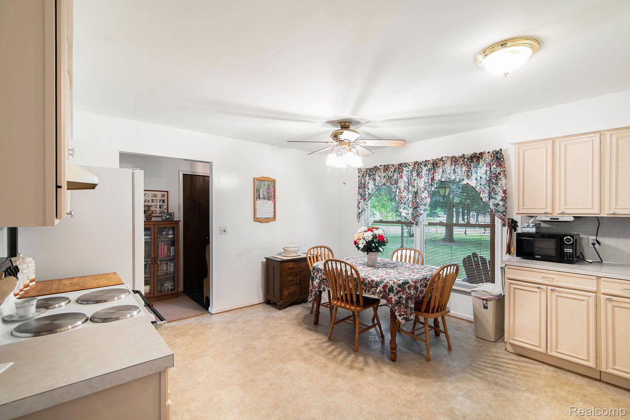 1224 Baldwin Road Lapeer, MI 48446 - Photo 3 of 19 Gallery Image 3
