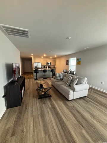 $1,950 | 73 Cpe Pt Drive, Conway, SC 29527