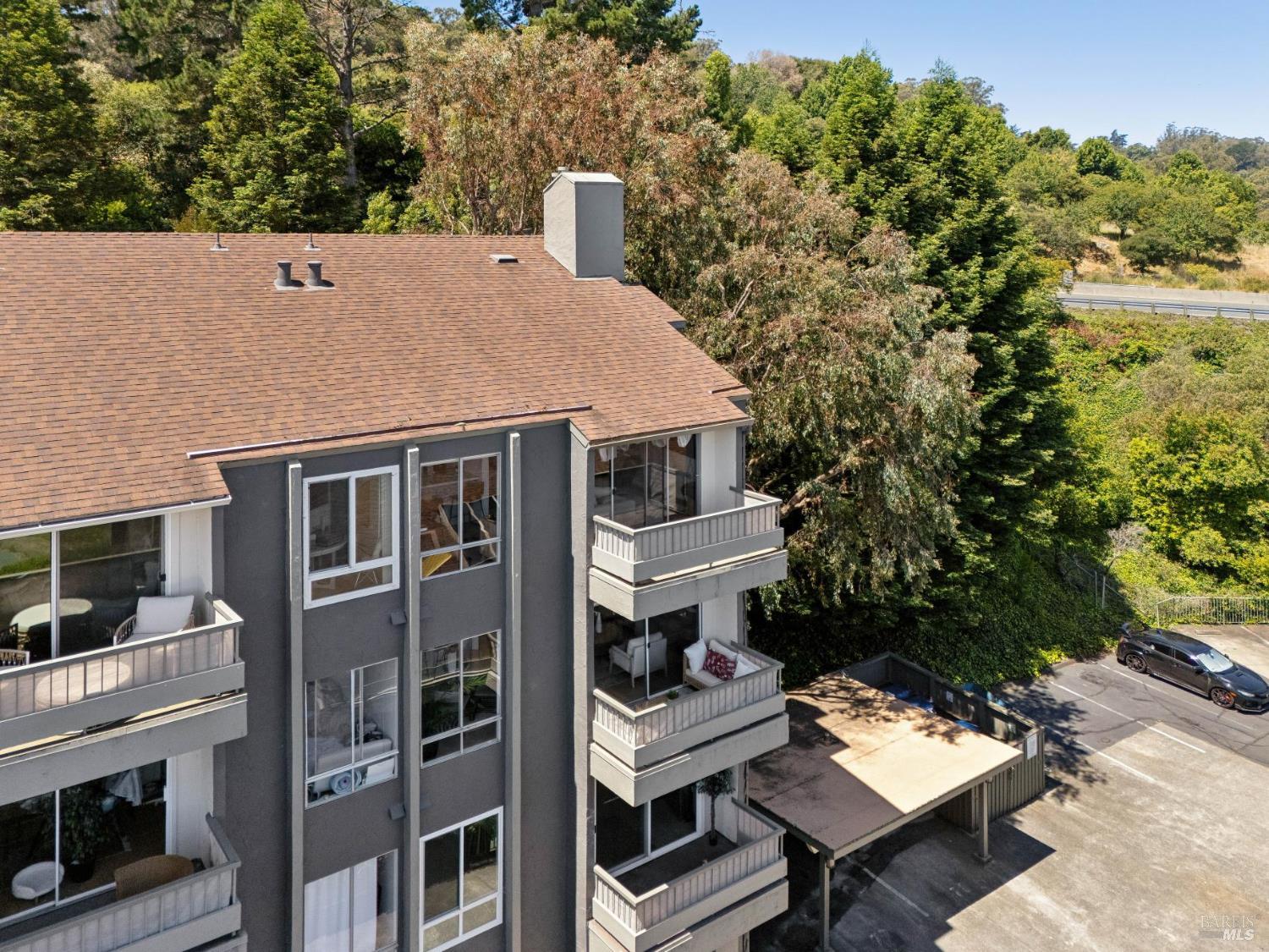 94 Anchorage Road Sausalito, CA 94965 - Photo 34 of 38