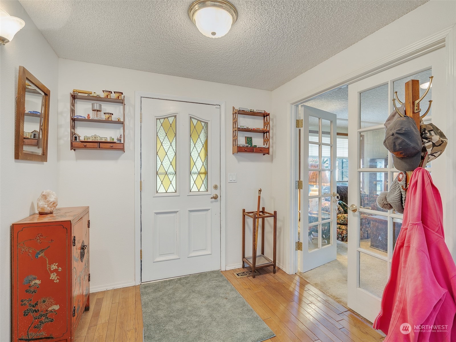 5814 Northwest 169th Street Ridgefield, WA 98642 - Photo 5 of 40 a view of entryway with wooden floor